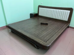 Giường Gỗ Tự Nhiên GSCQ01
